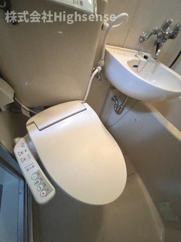 トイレ　トイレもきれいです