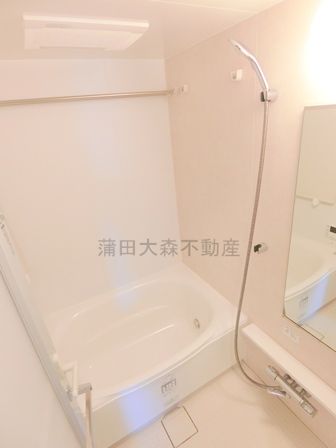バス・シャワールーム　追焚+浴室乾燥機付きセミオートバス
