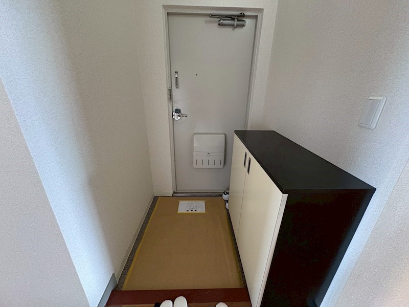 玄関　他室参照