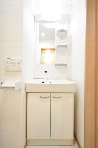 洗面設備　独立洗面完備です。