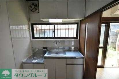 キッチン　★お部屋探しは株式会社タウンハウジング東京まで★