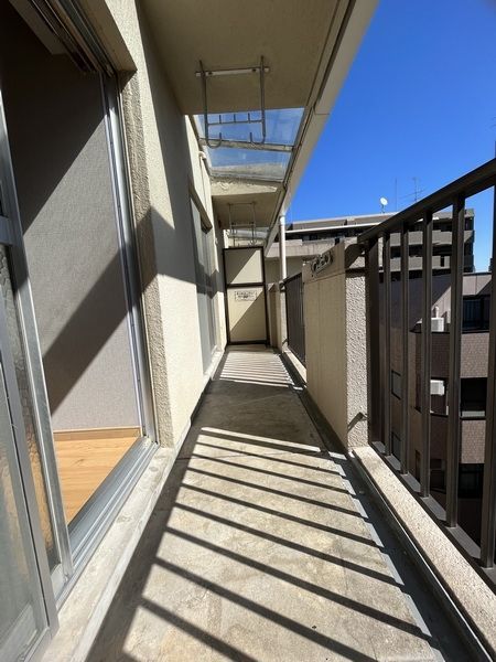 バルコニー　バルコニー