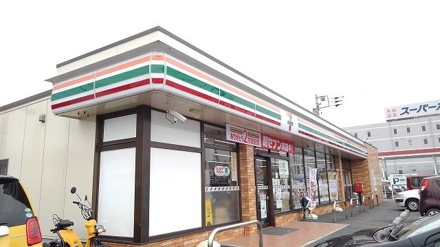 コンビニ　セブンイレブン　ひばりが丘店（コンビニ）まで400m