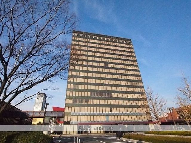 役所　北九州市役所（役所）まで700m