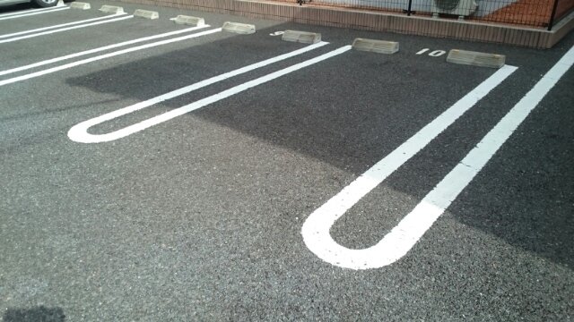 駐車場　駐車場完備です