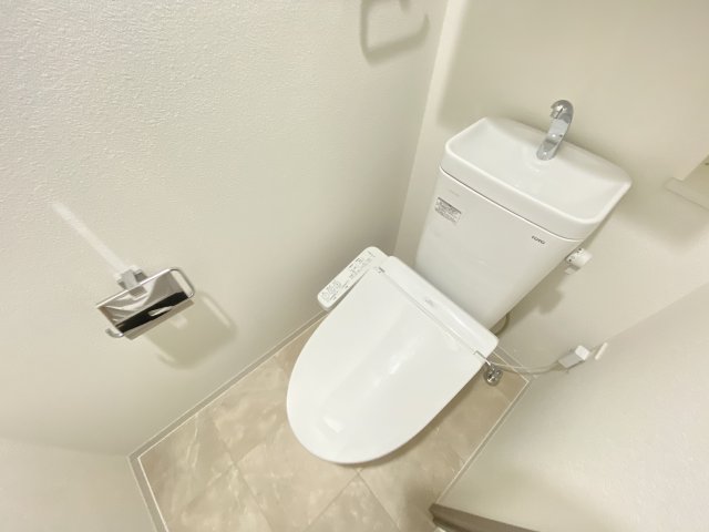 クレストコート中板橋のトイレ写真