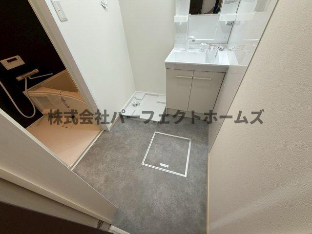 洗面設備　広い洗面スペース