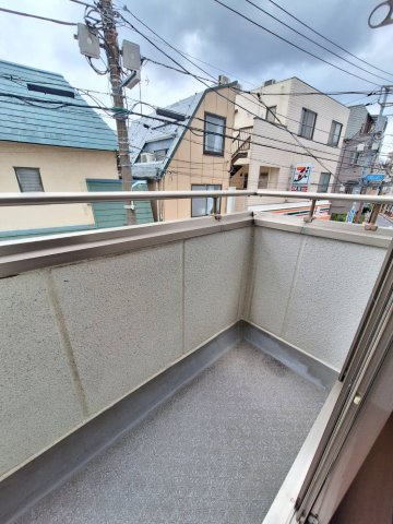 バルコニー　清掃前