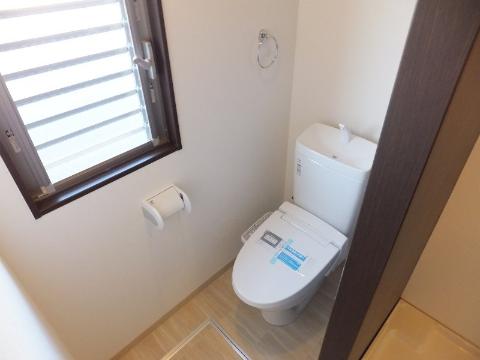 トイレ　シャワー付トイレ