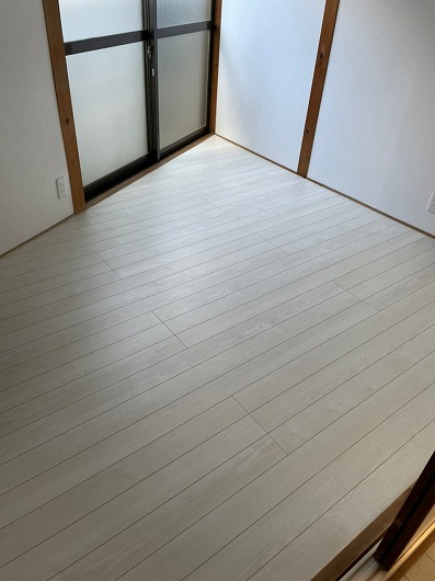 杭ノ瀬戸建ての居間写真