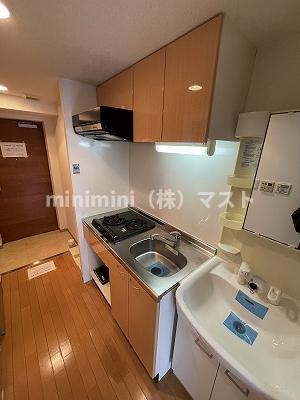 キッチン　※室内写真は別のお部屋となります。