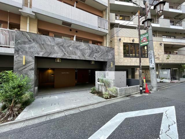 エントランス　エントランス部分