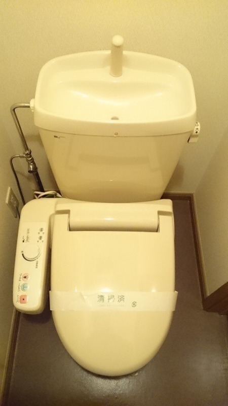トイレ　図面と現状に相違がある場合には現状を優先