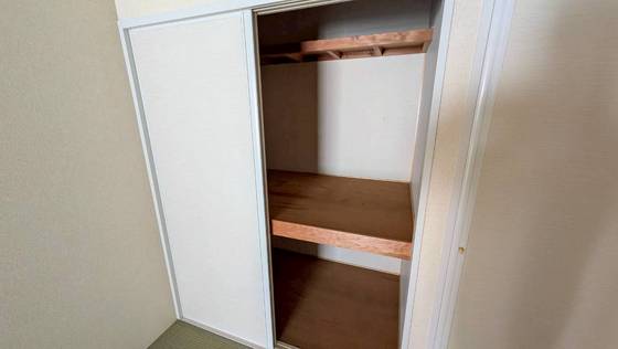 収納　※別部屋の写真です
