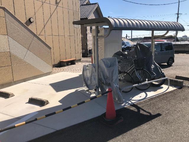 建物外観　外観写真（昼）