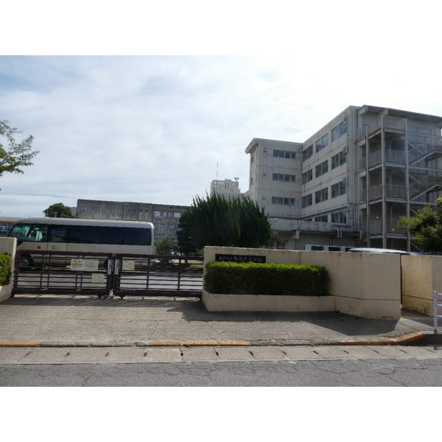 小学校　松戸市立馬橋北小学校（小学校）まで800m
