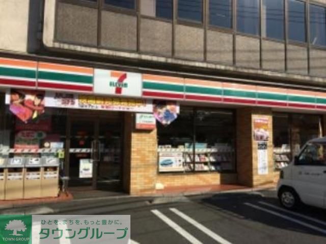 コンビニ　セブンイレブン武蔵野緑町1丁目店（コンビニ）まで980m