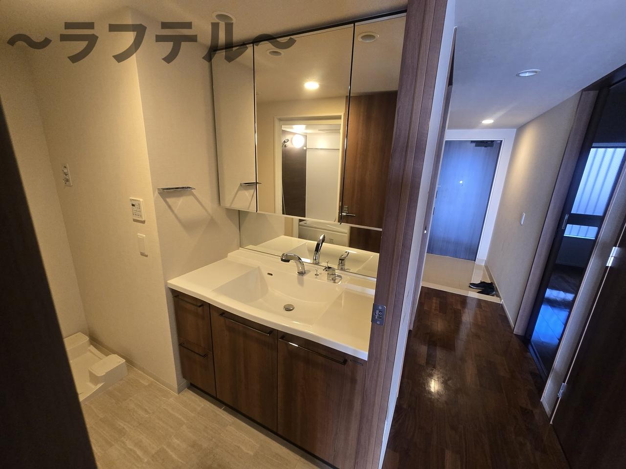 洗面設備　別部屋イメージ写真