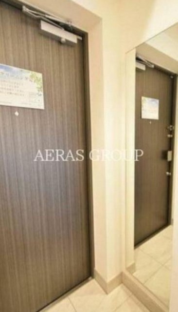 玄関　別部屋同仕様タイプ