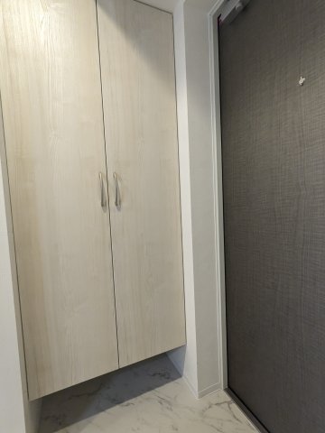 クレストタップ神戸湊町ノアールの内装写真