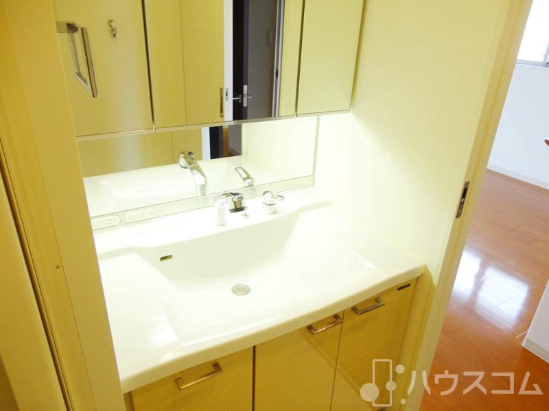 洗面設備　美しいですね。