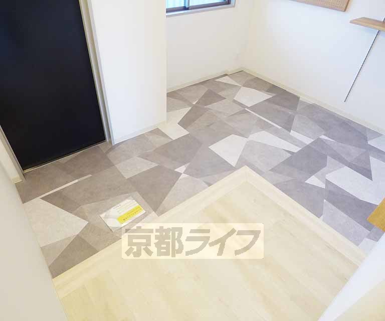 玄関　広々としています