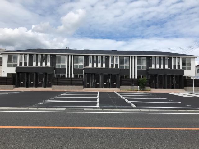 建物外観　外観写真（昼）