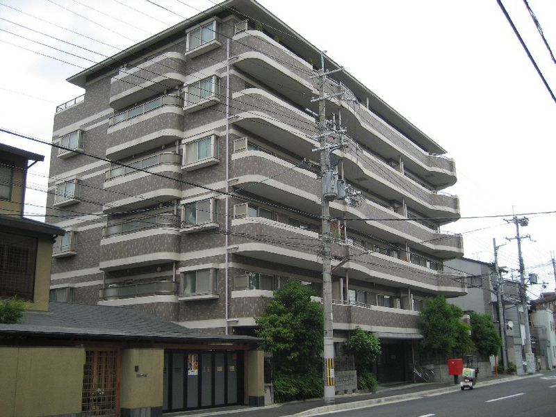 地下鉄烏丸線 鞍馬口駅 徒歩5分 築30年