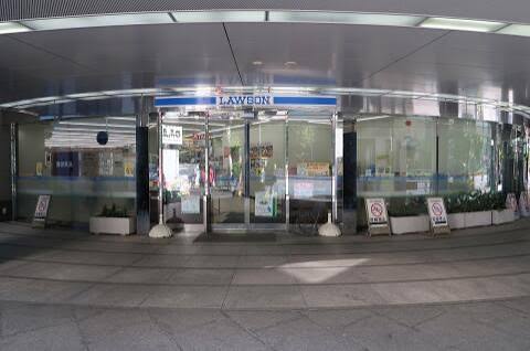 コンビニ　ローソン本郷白山通店（コンビニ）まで153m