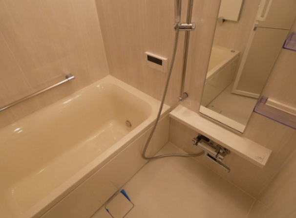 バス・シャワールーム　別部屋参考写真
