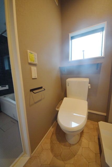 トイレ　★清潔感のあるトイレです★