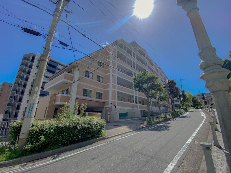 ロイヤル神戸北野通りの外観写真