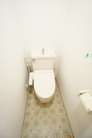 トイレ　※同物件・同タイプの写真です