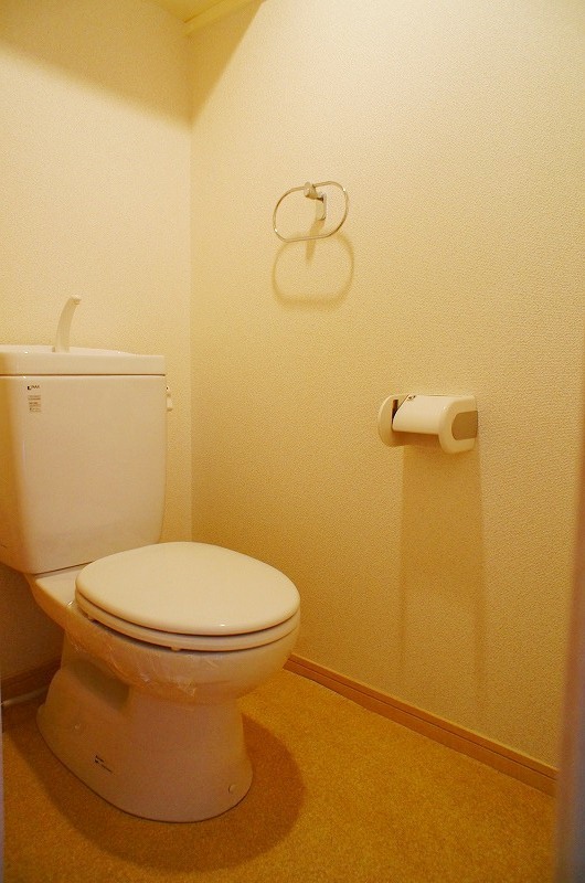 トイレ　ゆったりとした空間のトイレです