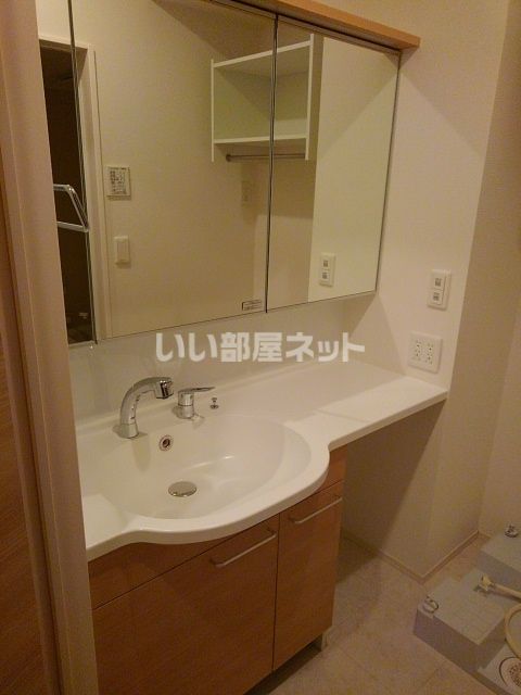 カサレリアIIIの内装写真