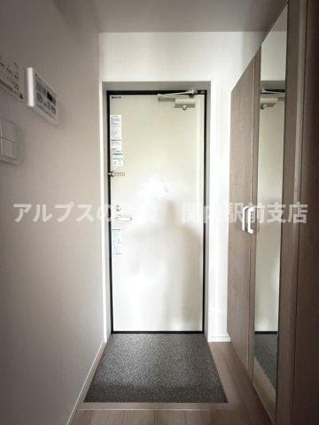 WestLagoon霞ヶ丘の玄関写真