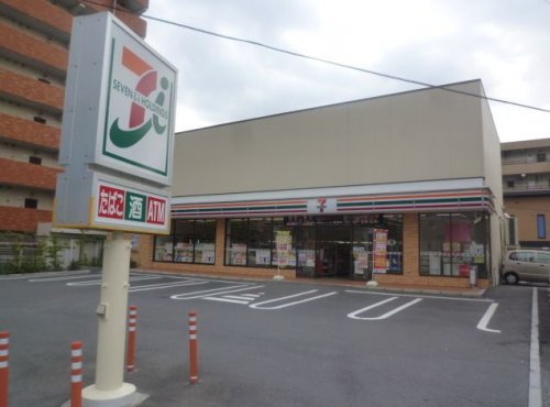 コンビニ　セブン-イレブン江東木場３丁目店（コンビニ）まで110m