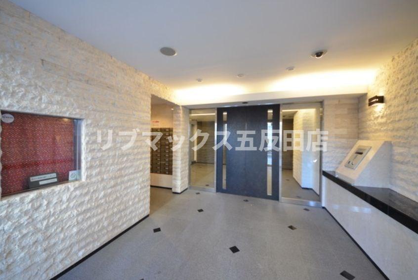 ロビー　★《見学予約受け付け中》設備充実のハイグレード賃貸マンション