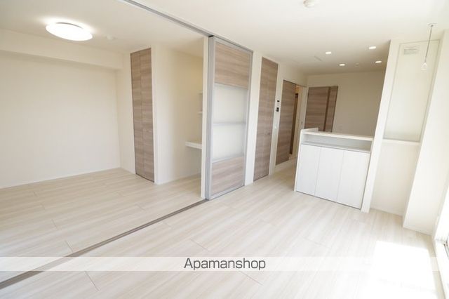 1LDK Apartment in Kanazawa, Ishikawa — photo 3 of 3