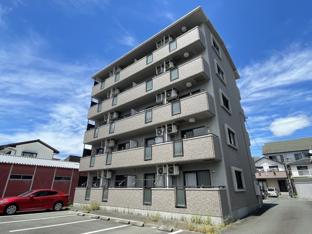 ララ・オンディーヌの外観写真