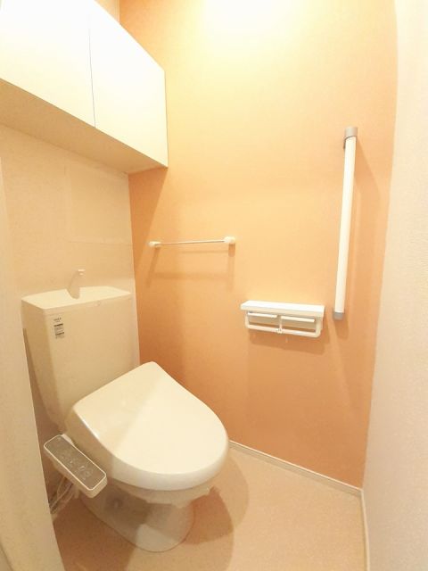 ロイヤル ティアラBのトイレ写真