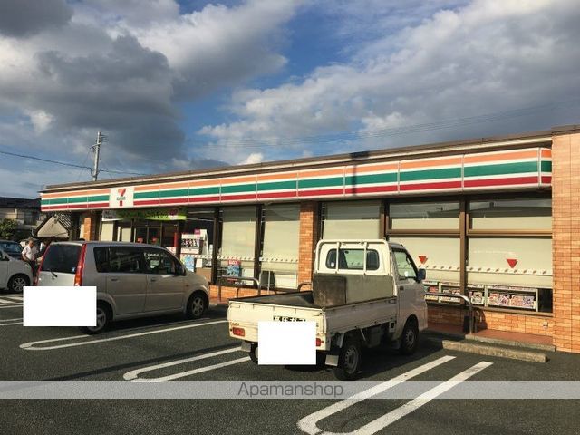 コンビニ　セブン－イレブン熊本蓮台寺１丁目店（コンビニ）まで852m
