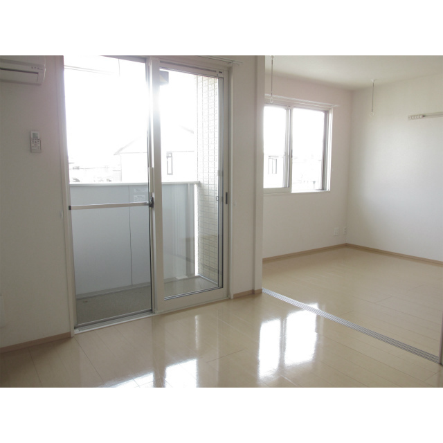 D-room サウススクエア2番館の居間写真