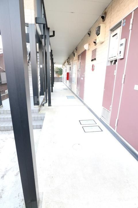 エントランス　駐車場