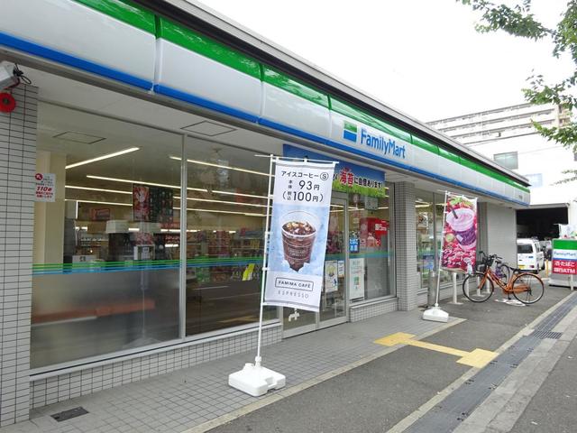コンビニ　ファミリーマート平野瓜破店（コンビニ）まで367m