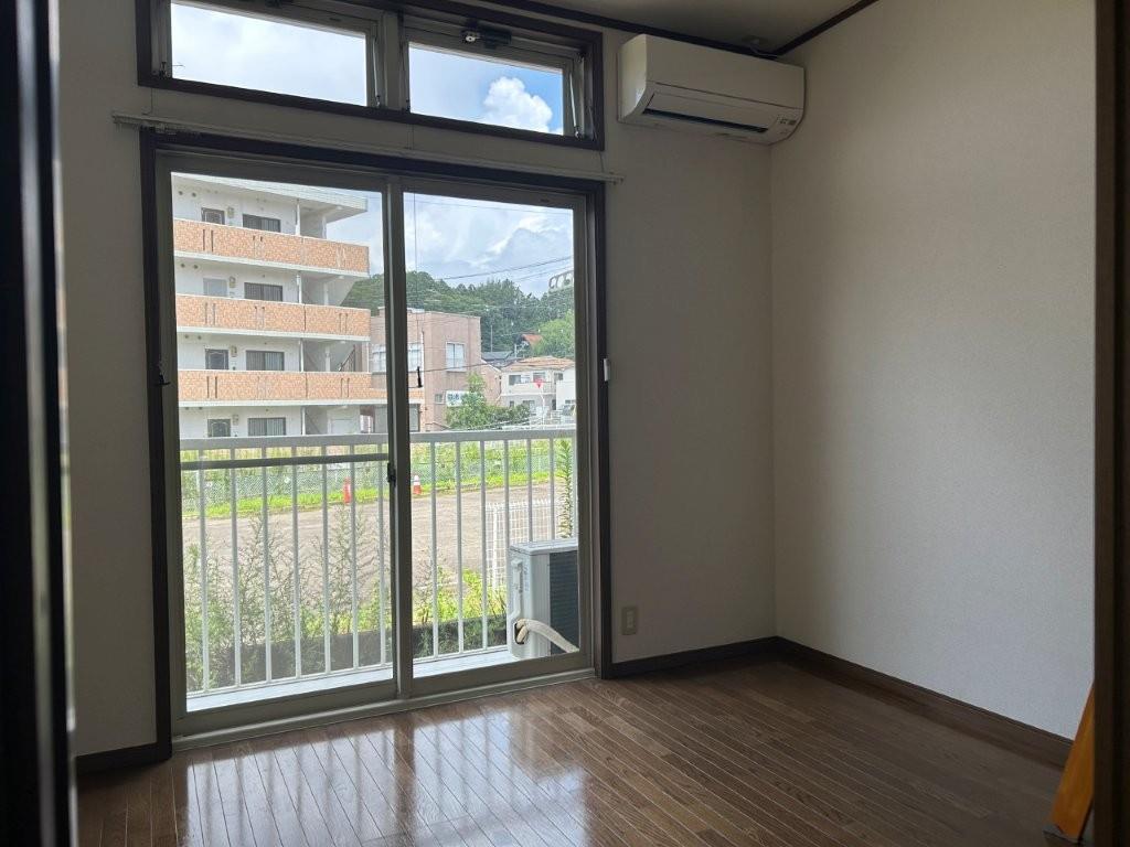 セレッソ西多賀の居間写真