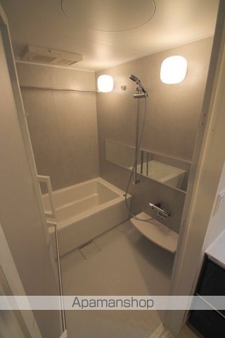 地下鉄長堀鶴見緑地線 玉造駅 徒歩8分 8階建 築3年の風呂写真