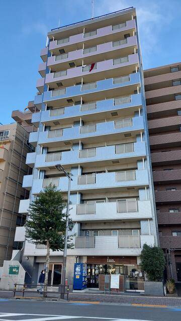 建物外観　オートロック完備