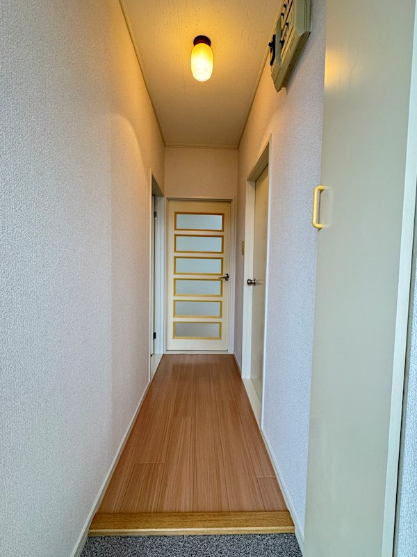 玄関　?