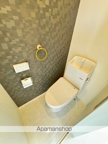 ＪＲ日豊本線 隼人駅 徒歩11分 2階建 築3年のトイレ写真